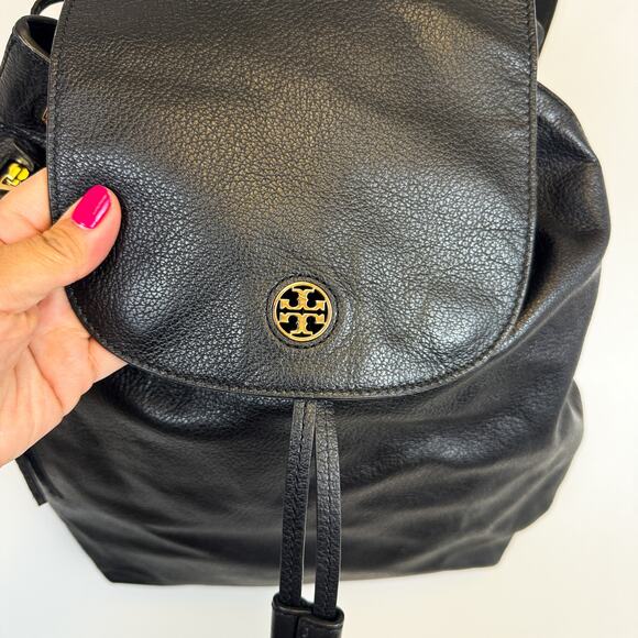 Tory Burch Brody Pebbled Leather Black Backpack Drawstring main image 11